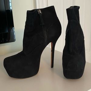 Alice + Olivia Bootie
